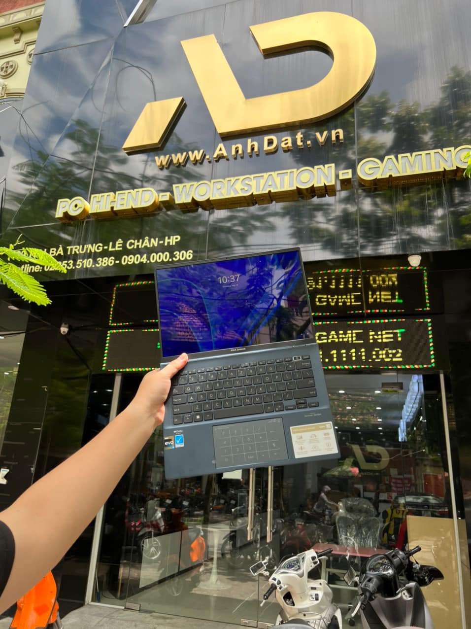 Asus Zenbook 14 Q409 ZA (Core i5-1240P, 8GB, 256GB, 14.0 inch 2K+ OLED 90Hz)